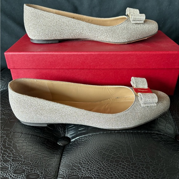Ferragamo Varina glitter flats - Picture 6 of 7